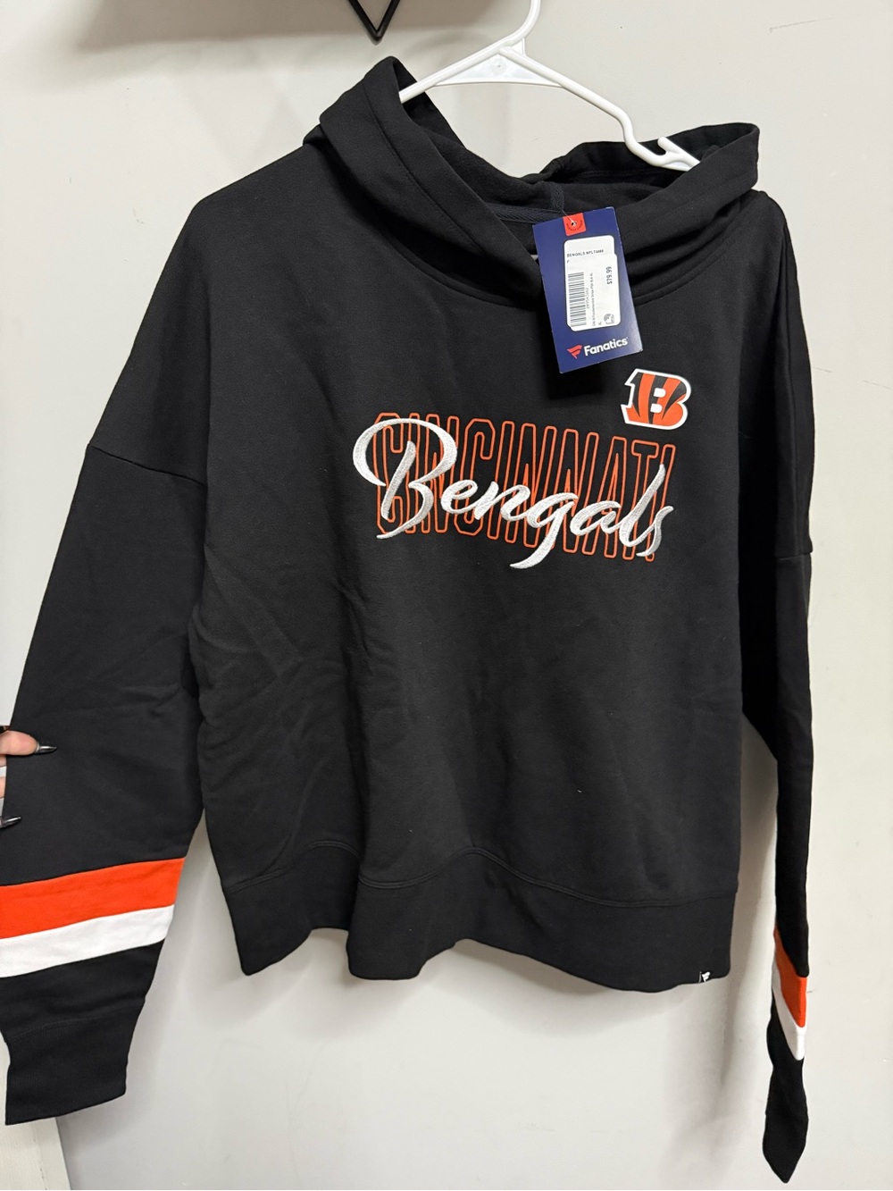 Cincinnati Bengals Black Cropped Crewneck Sweatshirt with Sleeve Stripes